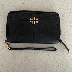 Tory Burch Wrist Wallet with Phone Carrier Gold/Black